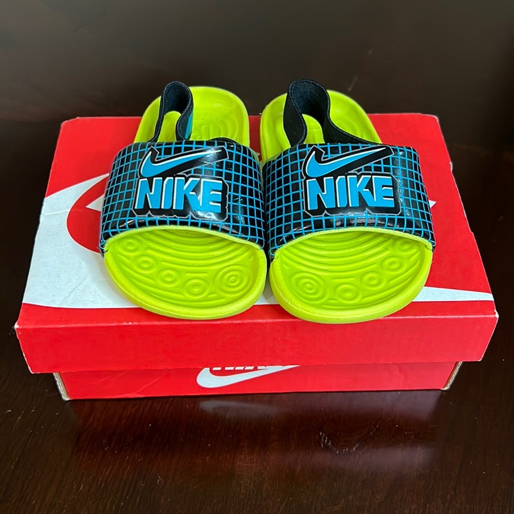 Nike Kawa Slides